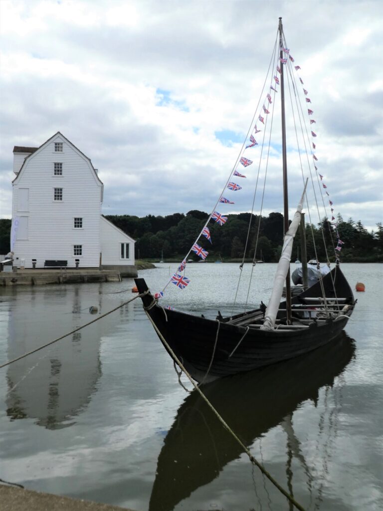sailing boat